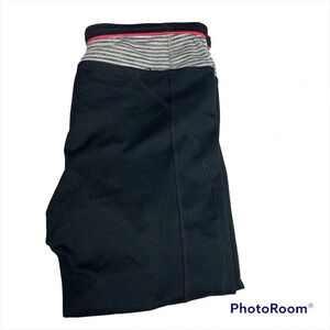 Lukka Capri workout pants size small black with white and pink accents